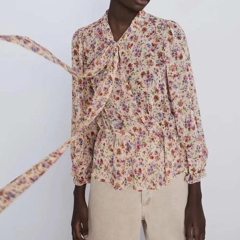 Chiffon Printed Floral Pleated Blouse Women Autumn Long Lantern Sleeve With Bow Office Tops And Blouses For Ladies 
Chiffon Printed Floral Pleated Blouse Women Autumn Long Lantern Sleeve With Bow Office Tops And Blouses For Ladies