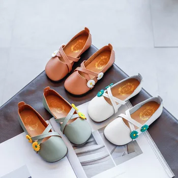 Autumn 2020 new children's shoes girls' small single shoes breathable soft bottom small leather shoes
Autumn 2020 new children's shoes girls' small single shoes breathable soft bottom small leather shoes