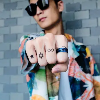 Stainless steel ring men rings for men luxury brand fashion trend Chain Hip hop retro black gold Titanium Steel finger ring sets 
Stainless steel ring men rings for men luxury brand fashion trend Chain Hip hop retro black gold Titanium Steel finger ring sets