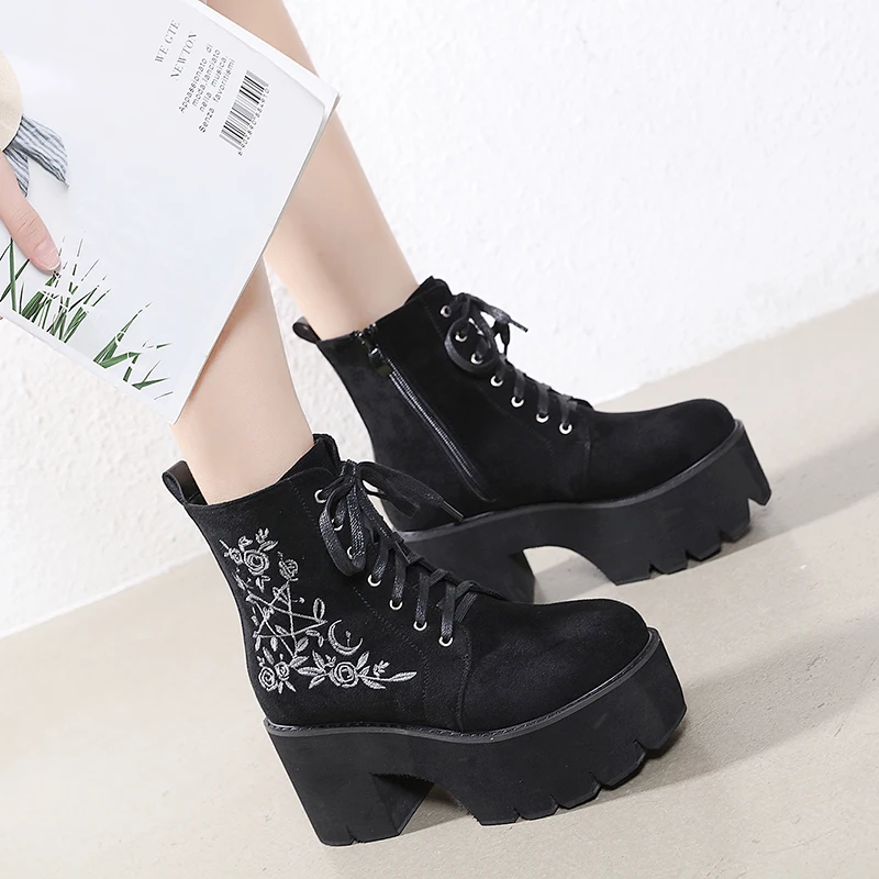 

Chunky Punk Suede Leather Womens Gothic Shoes Nightclub Lace Up demonia boots platform shoes Fashion Flower Platform Boots