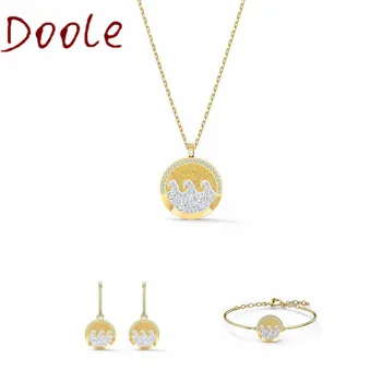 High-Quality SWA, 2020 Wave, Charm Simple Fashion Jewelry Golden Round Wave Shape Women's Pendant Necklace
High-Quality SWA, 2020 Wave, Charm Simple Fashion Jewelry Golden Round Wave Shape Women's Pendant Necklace