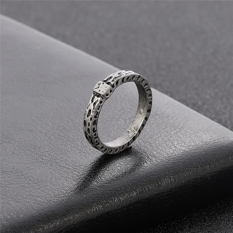 Bague de bande rétro sur le thème Outlander pour hommes et femmes, série télévisée vintage A, bijoux de mariage à la mode, vente en gros 1