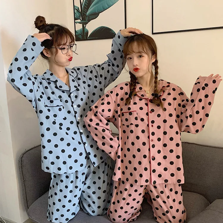 South Korea INS Polka Dot Pajamas Women's Spring And Autumn Long Sleeve Trousers Set Winter Brushed Cotton Cardigan Casual Track
South Korea INS Polka Dot Pajamas Women's Spring And Autumn Long Sleeve Trousers Set Winter Brushed Cotton Cardigan Casual Track