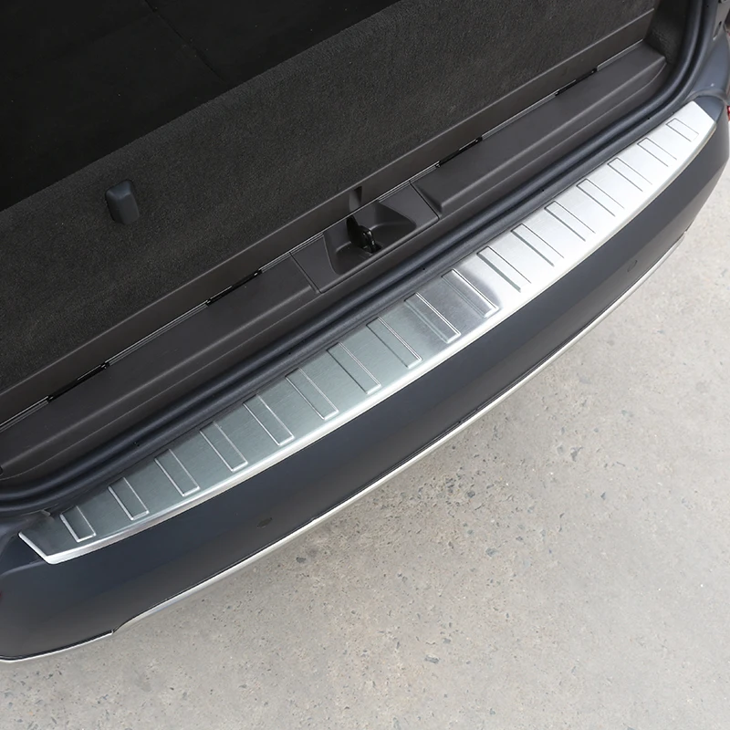 304 Steel For Land Rover Discovery 5 2017 LR5 Outside Rear Tail Door Sill Scuff Threshold Protector Cover Plate Car Accessories
304 Steel For Land Rover Discovery 5 2017 LR5 Outside Rear Tail Door Sill Scuff Threshold Protector Cover Plate Car Accessories
