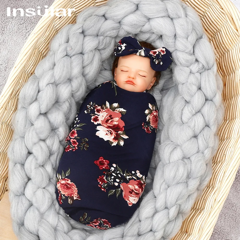 Yin Xiuli Newborn Printing Wrapped Tire Cap and Headband Three-piece Set Baby Printing Wrapped Baby Swaddle Set
Yin Xiuli Newborn Printing Wrapped Tire Cap and Headband Three-piece Set Baby Printing Wrapped Baby Swaddle Set