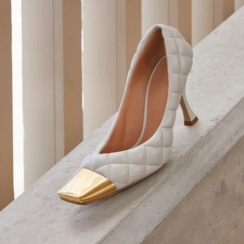 2020 newest shoes grid texture shoes metal toe high heels girls shoes pumps 9cm heels gold metal toe
2020 newest shoes grid texture shoes metal toe high heels girls shoes pumps 9cm heels gold metal toe