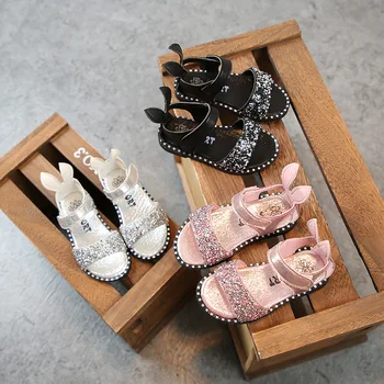 Children's Sandals Soft Bottom Rhinestone Flower Lady 1-6 Years Old Sandals Princess Shoes Sandals
Children's Sandals Soft Bottom Rhinestone Flower Lady 1-6 Years Old Sandals Princess Shoes Sandals