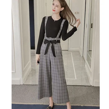 2019 New Autumn Fashion Women Casual Two Piece Set O- Neck Long Sleeve Shirts + Striped Wide Leg Bib pants Suit yy109
2019 New Autumn Fashion Women Casual Two Piece Set O- Neck Long Sleeve Shirts + Striped Wide Leg Bib pants Suit yy109