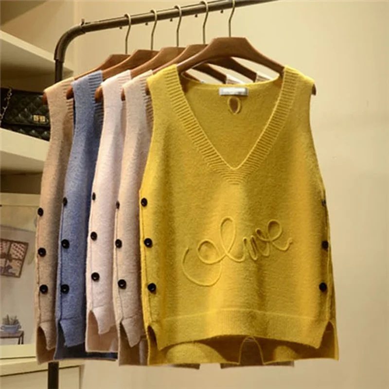 Oversized Knitted Vest Sweaters for Women V-neck Vintage Sweater Plus Size Winter Clothes for Ladies Cropped Sweater Korean Top
Oversized Knitted Vest Sweaters for Women V-neck Vintage Sweater Plus Size Winter Clothes for Ladies Cropped Sweater Korean Top