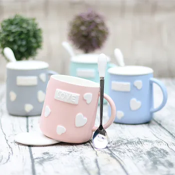 

Creative Heart Embossed Ceramic Cup Simple Solid Color Coffee Mugs with Lid Scoop 440ml Large Capacity Household Milk Juice Cups