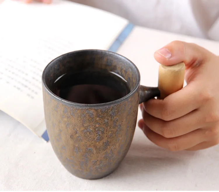 1A WILLBAN Japanischer Stil Vintage Keramik Kaffeebecher Tumbler Rost Glasur Tee Milch Bierkrug mit Holzgriff Wasserbecher Home Office Trinkgeschirr