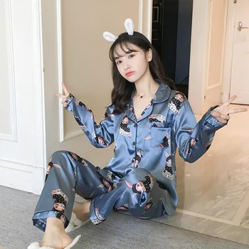 Pajamas Women's Spring and Autumn Viscose Long Sleeve Thin Summer Set Silk Homewear Set Set
Pajamas Women's Spring and Autumn Viscose Long Sleeve Thin Summer Set Silk Homewear Set Set