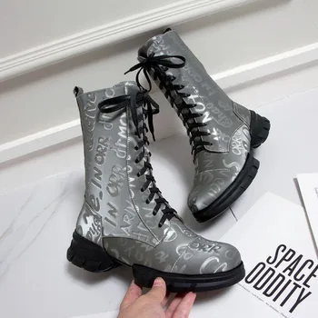 US4-11 Womens Round Toe Words Letters Printed Mixed Colors Ankle Boots Lace Up Hoof Heel Shoes Warm Winter 2Colors Plus Size
US4-11 Womens Round Toe Words Letters Printed Mixed Colors Ankle Boots Lace Up Hoof Heel Shoes Warm Winter 2Colors Plus Size