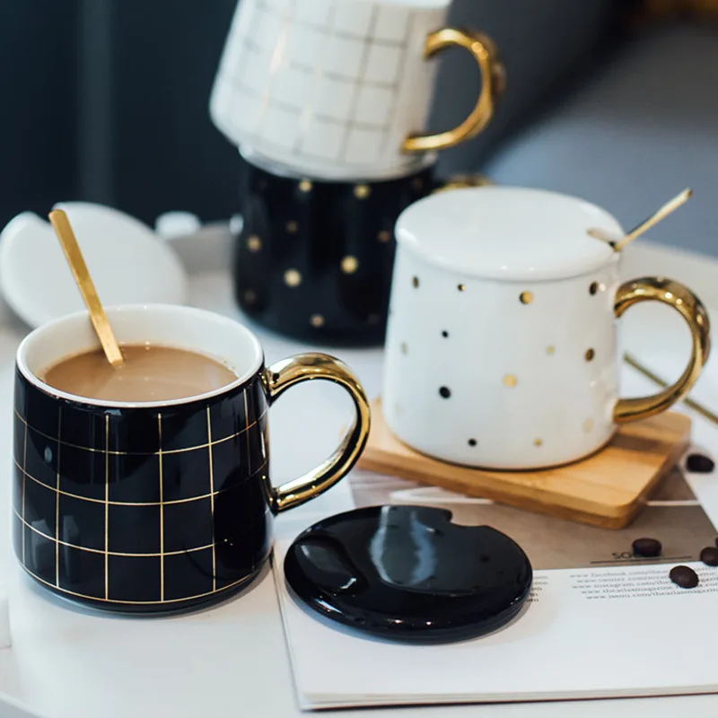 Luxury geometric ceramic lattice dot simple pattern cup coffee golden breakfast cup milk drink water creative gift couple
Luxury geometric ceramic lattice dot simple pattern cup coffee golden breakfast cup milk drink water creative gift couple