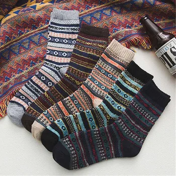 Spring Winter Keep Warm Cotton Short Socks Women Girls Fashion Strip Print Cotton Street Middle Tube Socks Thick And Breathable
Spring Winter Keep Warm Cotton Short Socks Women Girls Fashion Strip Print Cotton Street Middle Tube Socks Thick And Breathable
