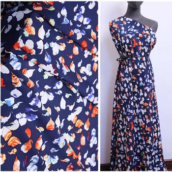 138 cm wide 100% mulberry silk crepe de chine fabric cloth 14mm summer anti-wrinkle shirt dress printed fabric alibaba express
138 cm wide 100% mulberry silk crepe de chine fabric cloth 14mm summer anti-wrinkle shirt dress printed fabric alibaba express