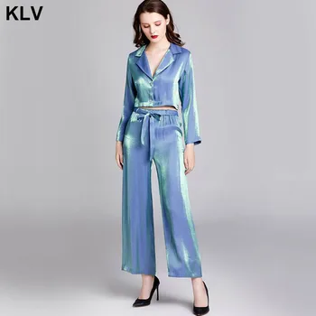 Women Shiny Long Sleeve 2 Piece Pajamas Set Notched Lapel V-Neck Tops Wide Leg Pants Metallic Wet Look Sleepwear
Women Shiny Long Sleeve 2 Piece Pajamas Set Notched Lapel V-Neck Tops Wide Leg Pants Metallic Wet Look Sleepwear