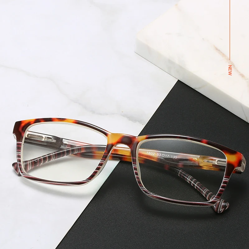 Men Women Reading Glasses Frame PResbyopia Eyeglasses with Resin Lenses Elder Comfy Light Glass Eyewear +1+1.5 +2 +2.5 +3+3.5
Men Women Reading Glasses Frame PResbyopia Eyeglasses with Resin Lenses Elder Comfy Light Glass Eyewear +1+1.5 +2 +2.5 +3+3.5
