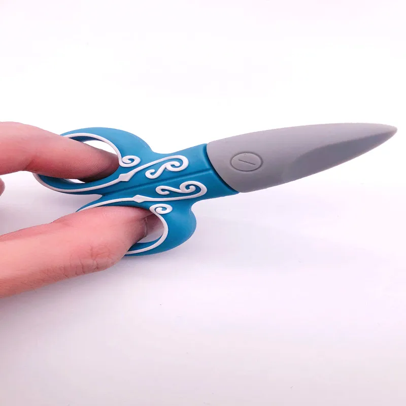 The New Sewing machine / scissors Pen Drive 128GB Usb 2.0 Flash Memory Card 256G Pendrive 4GB 8GB 16GB 32GB 64GB Usb Flash Drive
The New Sewing machine / scissors Pen Drive 128GB Usb 2.0 Flash Memory Card 256G Pendrive 4GB 8GB 16GB 32GB 64GB Usb Flash Drive