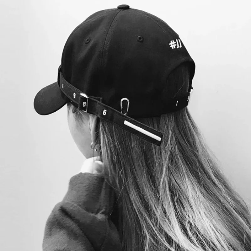 2018 New Star Embroidery Summer Baseball Cap Men or Women Outdoor Sport Snapback Hats Bone Caps Sunshade cap with long strip
2018 New Star Embroidery Summer Baseball Cap Men or Women Outdoor Sport Snapback Hats Bone Caps Sunshade cap with long strip