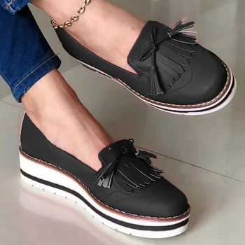 new women vulcanize shoes solid fashion summer spring slip on fringe women shoes casual ladies plus size solid shoes 2020
new women vulcanize shoes solid fashion summer spring slip on fringe women shoes casual ladies plus size solid shoes 2020
