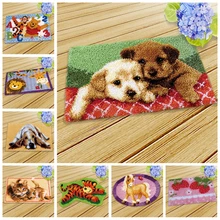 Trava gancho tapete lona knoopkussen dieren tapete bordado crocheting ponto cruz trava gancho kits de malha fomiaran needlework(China)