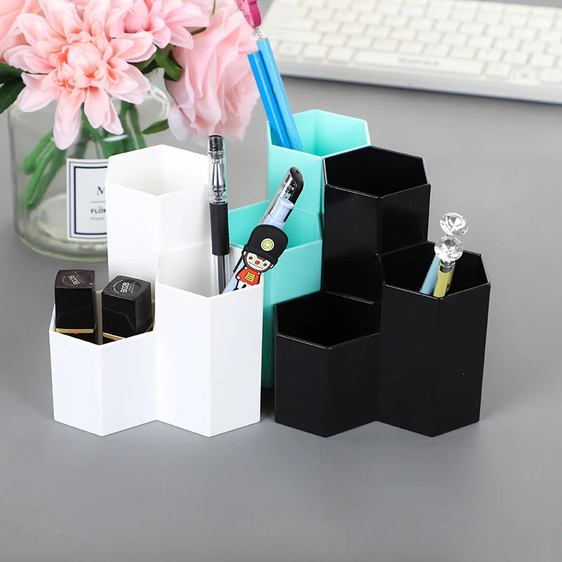 Creative Hexagonal Penholder Stationery Korean Version Compact Plastic Desktop Receptacle Box For Student Office Supplies
Creative Hexagonal Penholder Stationery Korean Version Compact Plastic Desktop Receptacle Box For Student Office Supplies
