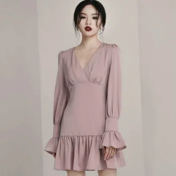 Autumn High-End V-Neck High Waist Women's Cloth Flare Long Sleeved Mini Fishtail Solid Party Dress
Autumn High-End V-Neck High Waist Women's Cloth Flare Long Sleeved Mini Fishtail Solid Party Dress