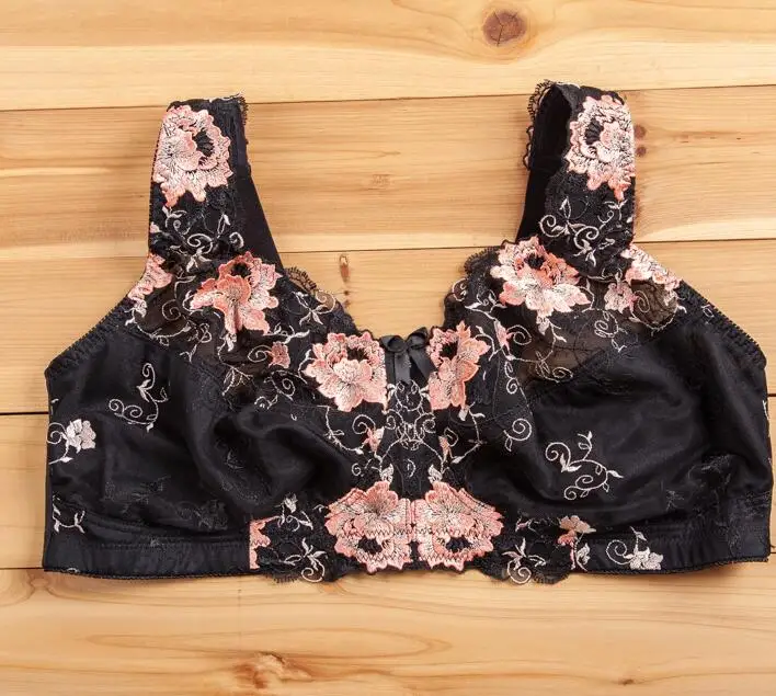 Women's Lace Floral Embroidery Wireless Minimizer Bra Full Coverage Non Padded Underwear 34 36 38 40 42 44 46 D DD E F
Women's Lace Floral Embroidery Wireless Minimizer Bra Full Coverage Non Padded Underwear 34 36 38 40 42 44 46 D DD E F