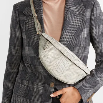 Leather Fanny Pack with zip Phone pocket Serpentine Waist Bag Snake Skin Belt Bag High Quality Female Purse Shouder Handbag
Leather Fanny Pack with zip Phone pocket Serpentine Waist Bag Snake Skin Belt Bag High Quality Female Purse Shouder Handbag