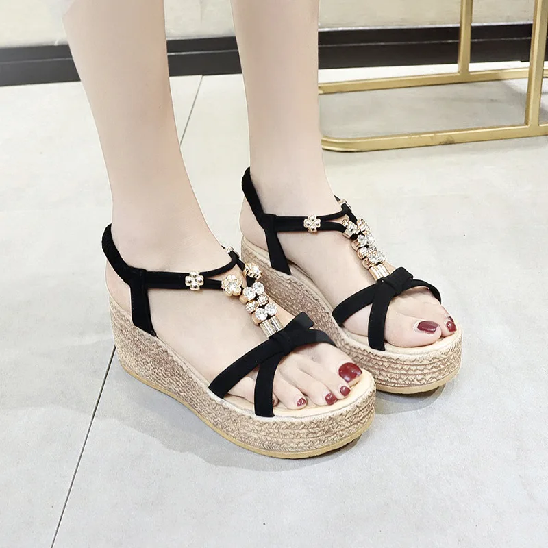 Sandals Women's Summer Low Top Straight-line Buckle Metal High-Heel Platform Heel Waterproof Platform Peep-Toe Low-Cut Waterproo 
Sandals Women's Summer Low Top Straight-line Buckle Metal High-Heel Platform Heel Waterproof Platform Peep-Toe Low-Cut Waterproo