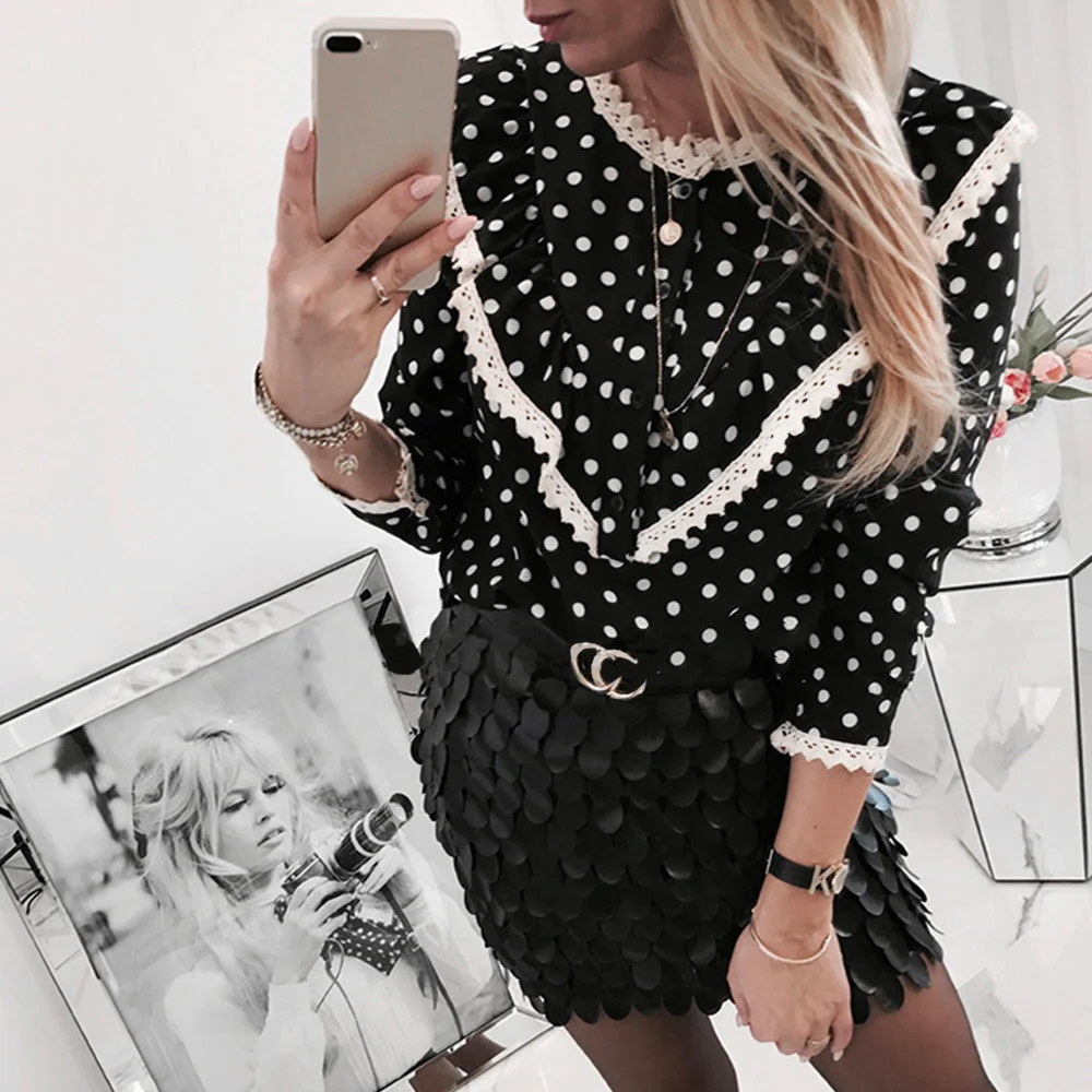 Polka Dot Women Tops And Blouses Lace Patchwork Long Sleeve Shirts Blusas Mujer Casual Button Blouse Woman roupa feminina D30
Polka Dot Women Tops And Blouses Lace Patchwork Long Sleeve Shirts Blusas Mujer Casual Button Blouse Woman roupa feminina D30