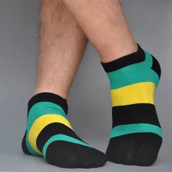 Men Outdoor Sports Socks Cotton Five Finger Socks Skin-friendly Toe Striped Finger-separated Fashion Casual Socks
Men Outdoor Sports Socks Cotton Five Finger Socks Skin-friendly Toe Striped Finger-separated Fashion Casual Socks