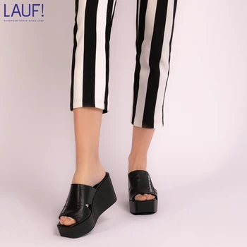 Sabo female 025 SC 339 35, Lauf!, genuine leather
Sabo female 025 SC 339 35, Lauf!, genuine leather