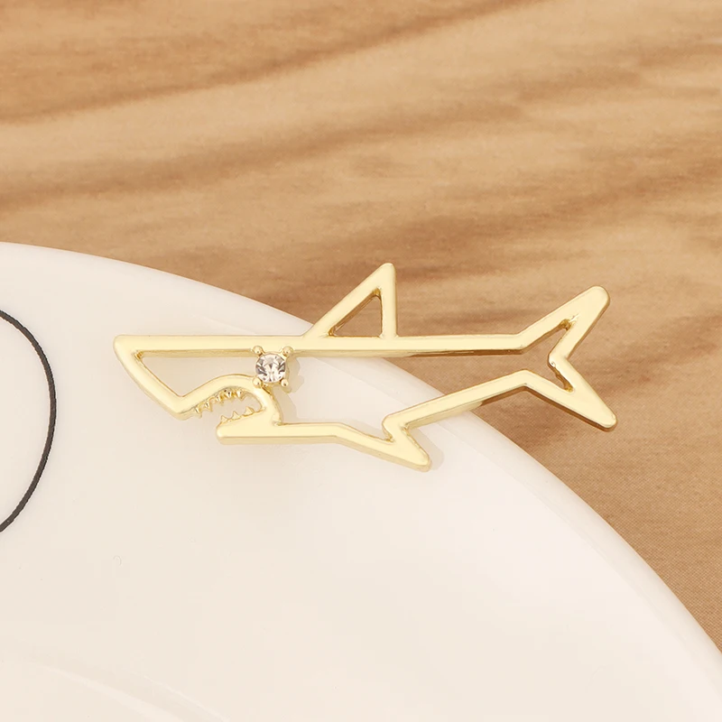 10 Pieces Gold Color Hollow Shark Charms Pendants for DIY Necklace Jewellery Making Accessories 38x16mm
10 Pieces Gold Color Hollow Shark Charms Pendants for DIY Necklace Jewellery Making Accessories 38x16mm