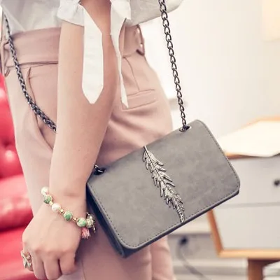 2018 Spring New Style South Korea Metal Feather Square Sling Bag Retro Chain Bag Mini Shoulder WOMEN'S Bag Bag
2018 Spring New Style South Korea Metal Feather Square Sling Bag Retro Chain Bag Mini Shoulder WOMEN'S Bag Bag