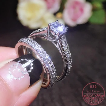 2/PC couple set inlaid with tiny rhinestone light luxury couple girlfriends nostalgic love rings 925 sterling silver for women
2/PC couple set inlaid with tiny rhinestone light luxury couple girlfriends nostalgic love rings 925 sterling silver for women