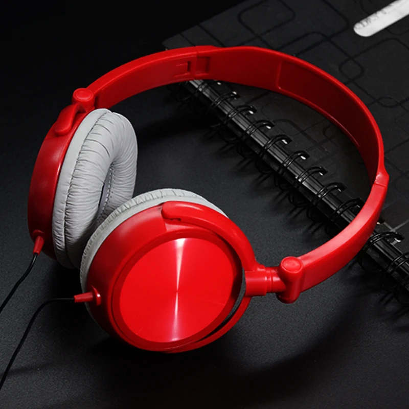 Newly Wired Computer Headset with Microphone Heavy Bass Game Karaoke Voice Headset DC128
Newly Wired Computer Headset with Microphone Heavy Bass Game Karaoke Voice Headset DC128