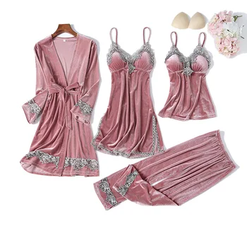 Lace Set 4pcs Velour Sleepwear Bride Bridesmaid Wedding Dressing Gown Velvet Kimono Robe Intimate Lingerie Spring Autum Women
Lace Set 4pcs Velour Sleepwear Bride Bridesmaid Wedding Dressing Gown Velvet Kimono Robe Intimate Lingerie Spring Autum Women