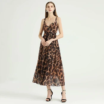 Long Dress Runway High Quality Summer New Women'S Fashion Party Casual Beach Boho Vintage Elegant Chic Sexy Print Sling Dresses
Long Dress Runway High Quality Summer New Women'S Fashion Party Casual Beach Boho Vintage Elegant Chic Sexy Print Sling Dresses