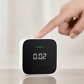 Xiaomi Mijia Honeywell Smart Formaldehyde Monitor Bluetooth Electrochemical Sensor Detector Work with Mi home App
Xiaomi Mijia Honeywell Smart Formaldehyde Monitor Bluetooth Electrochemical Sensor Detector Work with Mi home App