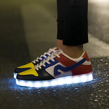 Size 35-45 USB chargering Led Shoes for kids & adults Light Up Sneakers for boys girls men women Glowing Party Shoes
Size 35-45 USB chargering Led Shoes for kids & adults Light Up Sneakers for boys girls men women Glowing Party Shoes