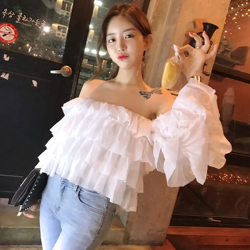 2020 Summer and Korean Summer New Retro Off Shoulder Sweet Cake Trumpet Sleeve Chiffon Shirt Off Shoulder Long Sleeve Top Blouse
2020 Summer and Korean Summer New Retro Off Shoulder Sweet Cake Trumpet Sleeve Chiffon Shirt Off Shoulder Long Sleeve Top Blouse