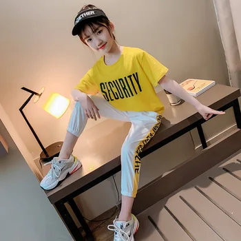 Girls Suit Summer 2020 New Loose Summer Children's Two-Piece Set O-neck Girl's Short-Sleeved Sports Pants teen girls clothing 
Girls Suit Summer 2020 New Loose Summer Children's Two-Piece Set O-neck Girl's Short-Sleeved Sports Pants teen girls clothing