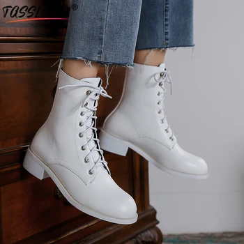 TASSLYNN 2020 Women Boots Winter Lace-Up Microfiber Ankle Boots Women Round Toe Short Plush Platform Boots Women Shoes
TASSLYNN 2020 Women Boots Winter Lace-Up Microfiber Ankle Boots Women Round Toe Short Plush Platform Boots Women Shoes