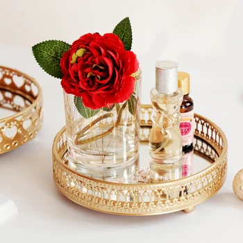 Gold Exquisite Jjewelry Storage Tray Bedroom Glass Mirror Base Beauty Storage Tray Desktop Cosmetic Decoration Finishing Plate 
Gold Exquisite Jjewelry Storage Tray Bedroom Glass Mirror Base Beauty Storage Tray Desktop Cosmetic Decoration Finishing Plate