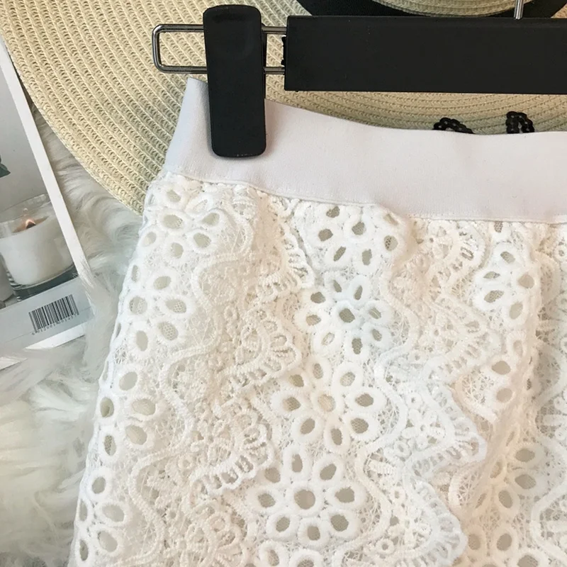 Summer 2020 Lace Spring White Skirt Women Korean Elegant Black Ruffle Long Skirts Womens Clothes A Line Jupe Femme J5244
Summer 2020 Lace Spring White Skirt Women Korean Elegant Black Ruffle Long Skirts Womens Clothes A Line Jupe Femme J5244