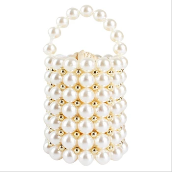 The new 2019 collection features a stylish, simple, cross-slung bucket bag and mini hand-woven pearl bag XX020
The new 2019 collection features a stylish, simple, cross-slung bucket bag and mini hand-woven pearl bag XX020