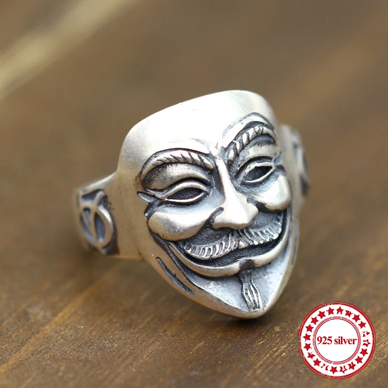 S925 sterling silver men's open ring personality classic retro fashion series v word face revenge modeling send lover's gift
S925 sterling silver men's open ring personality classic retro fashion series v word face revenge modeling send lover's gift