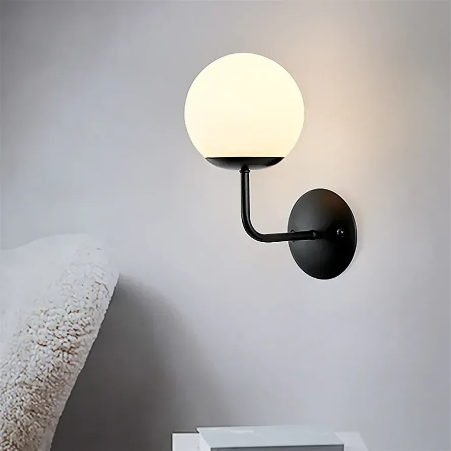 European Style Wrought Iron Glass Wall Lamp Gold Black Swing Arm LED Wall Lamp Bedside Room Bedroom Living Room Wall Decor Arts
European Style Wrought Iron Glass Wall Lamp Gold Black Swing Arm LED Wall Lamp Bedside Room Bedroom Living Room Wall Decor Arts